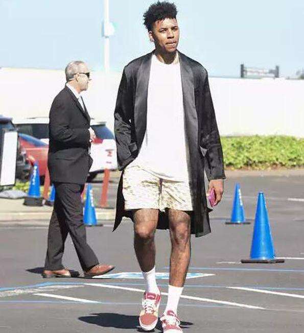 一旦战备触 一旦战备触